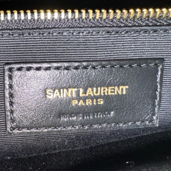 ❌SOLD❌⭐️NEW, SOLD OUT⭐️SAINT LAURENT LOULOU LARGE IN QUILTED LEATHER - Picture 16 of 17